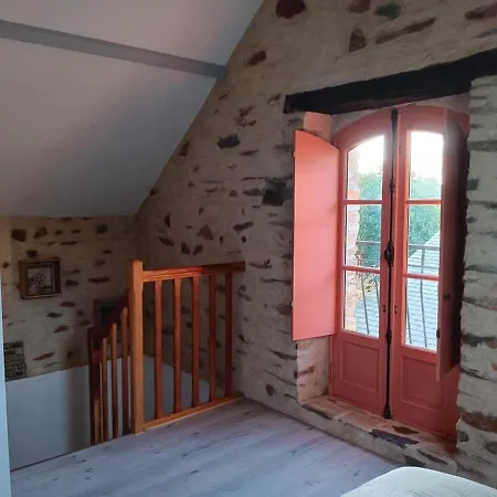 Holiday home Gite Les 3 Petits Porcelets