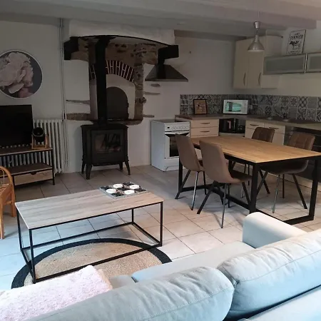 Les 3 Petits Porcelets