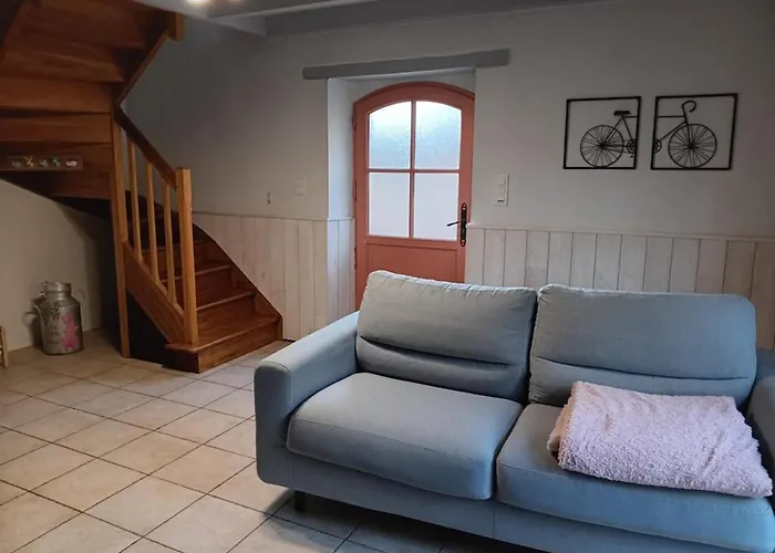 펜션 Les 3 Petits Porcelets 미실락